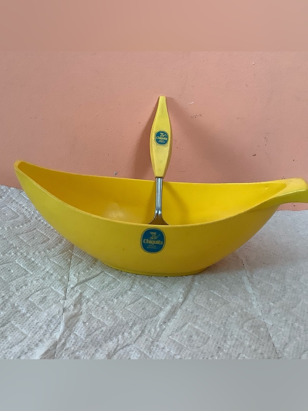Vintage Chiquita Banana Boat Bowl & Matching Spoon Yellow Plastic 9.5”